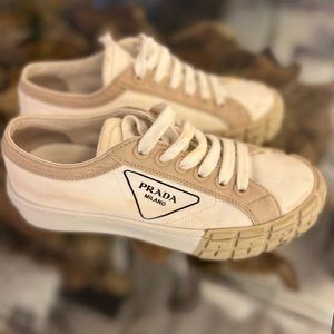 Beautiful PRADA women’s sneakers size 7